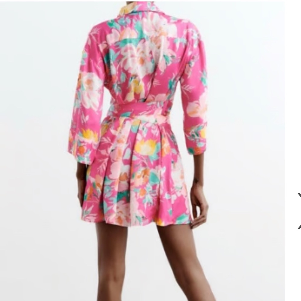 Beautiful Zara pink satin effect floral mini dress - Picture 4 of 9